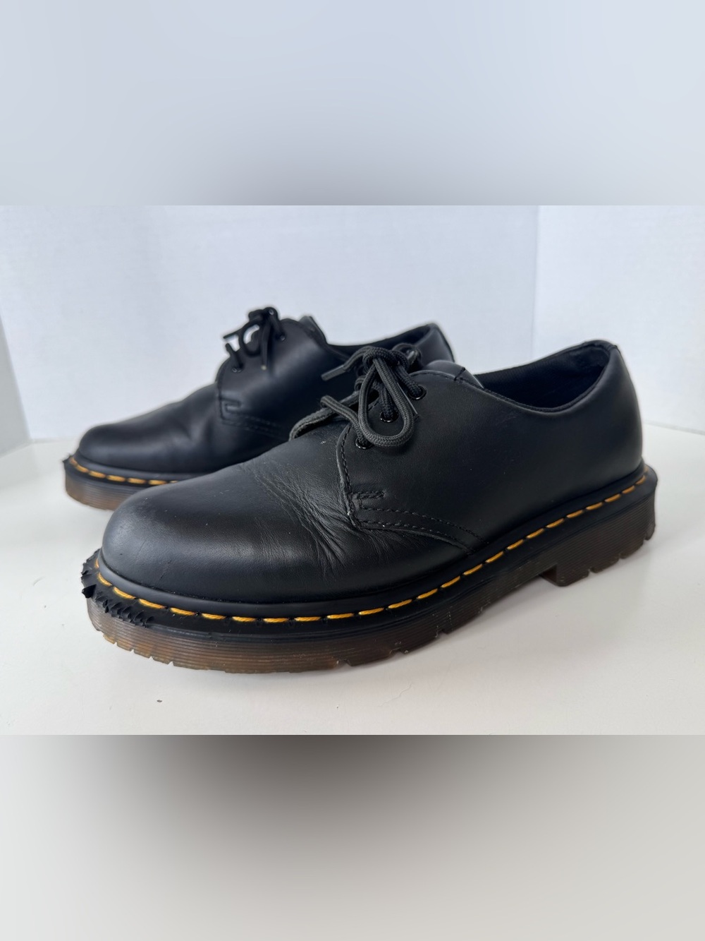 Dr. Martens Black Leather Oxford Lace Up Safety Shoes Slip Resist Women’s Size 8